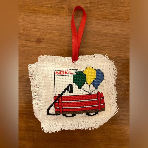 Cross-Stitched Christmas Ornaments‎ Set of 2 - Picture 4 of 5